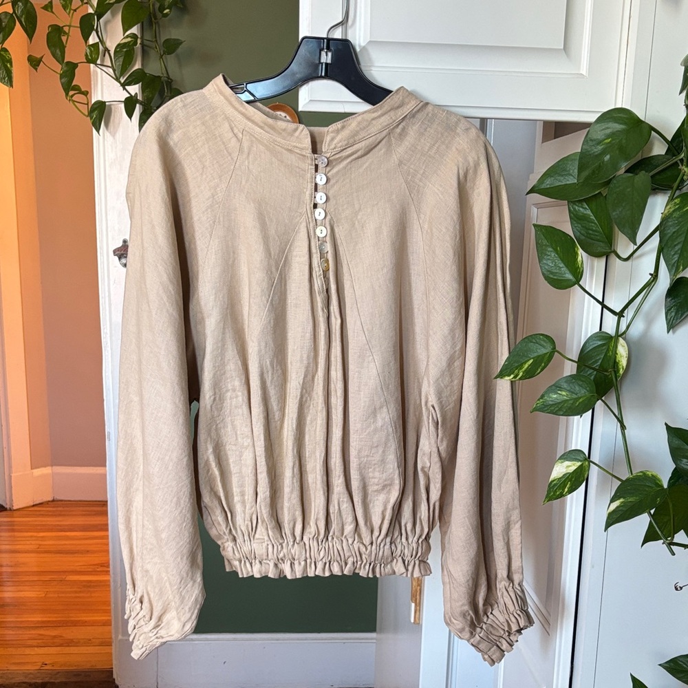 Myrah Penaloza Top OS 100% Linen Beige Button Blouson